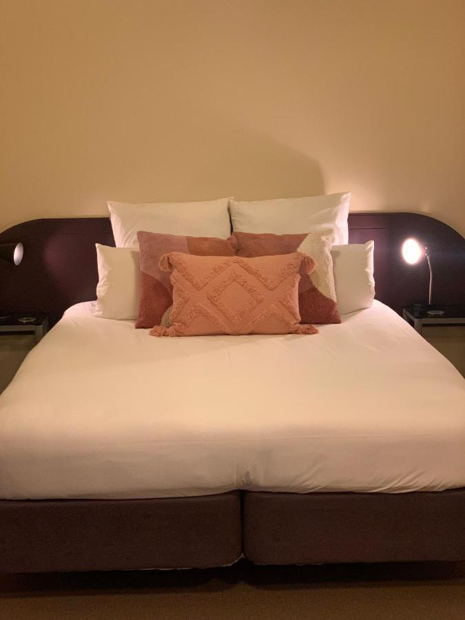 B-Ks Premier Motel Palmerston North Buitenkant foto