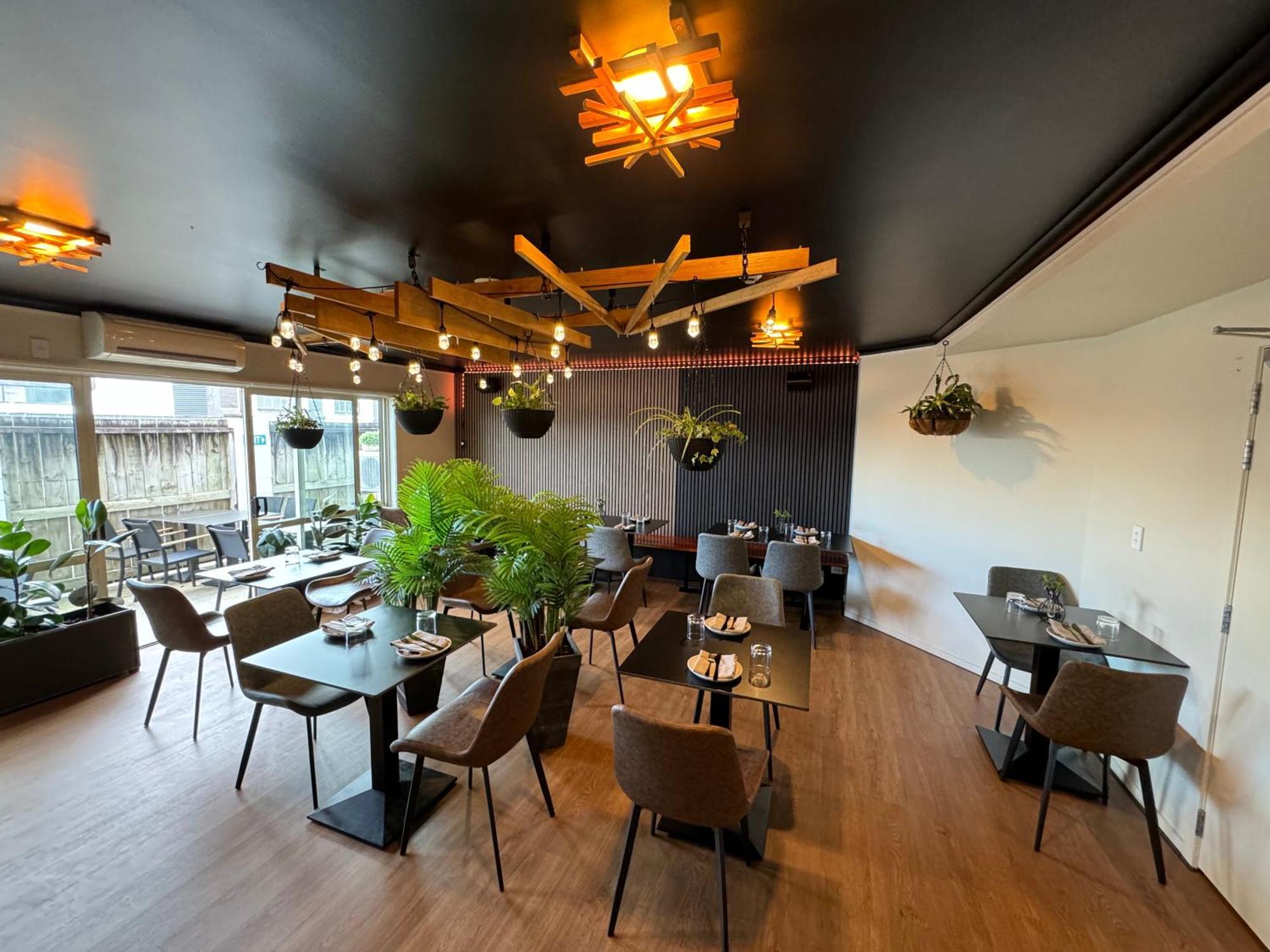 B-Ks Premier Motel Palmerston North Buitenkant foto